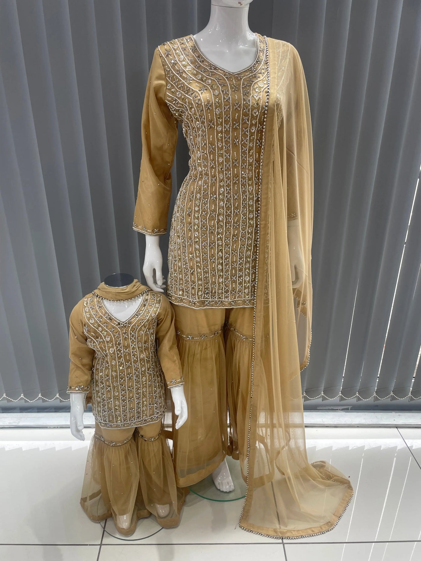  Asha - Pakistani clothes