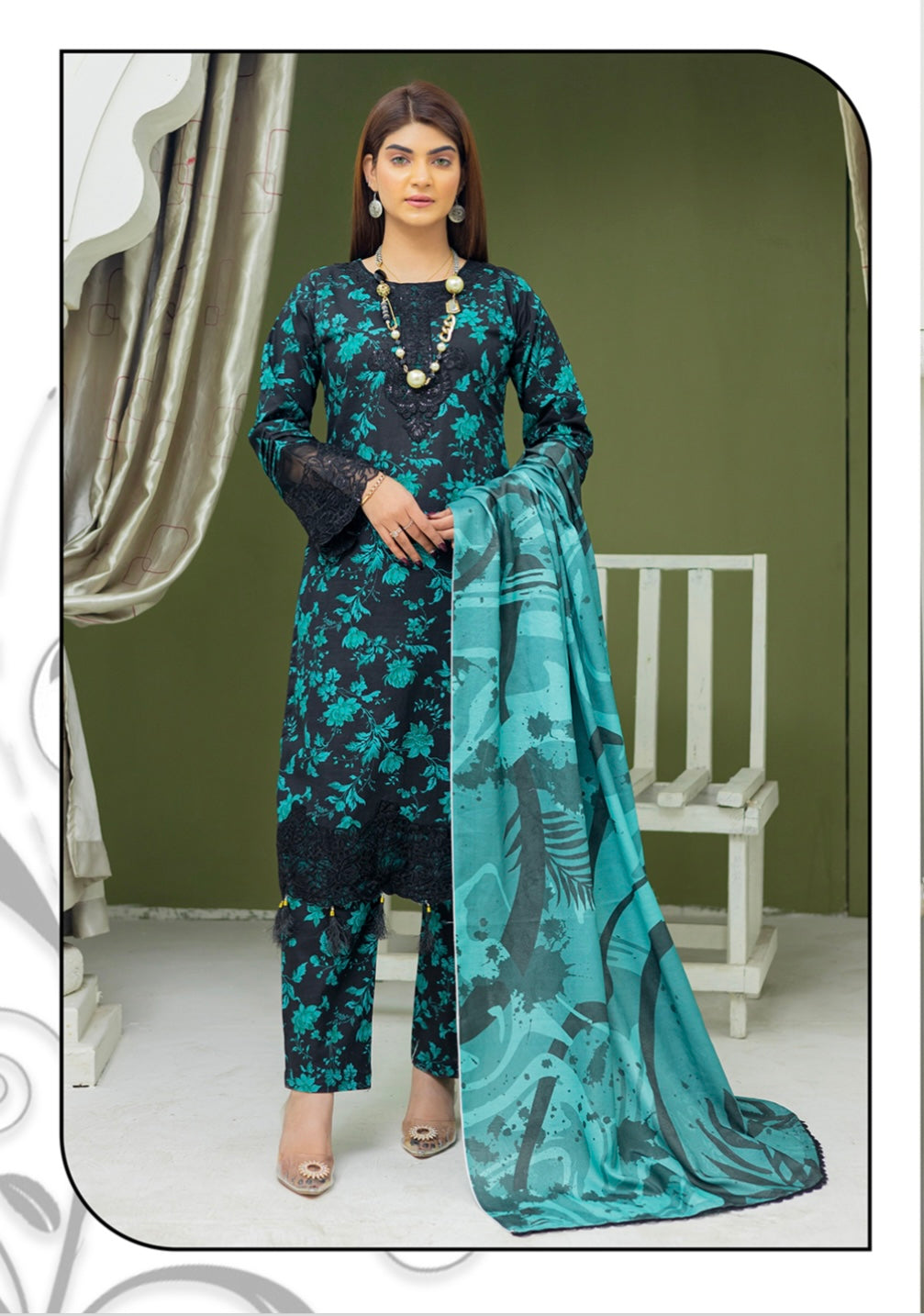 RANGZ ‘Gulaal’ | Embroidered Khaddar Readymade | RGZ034