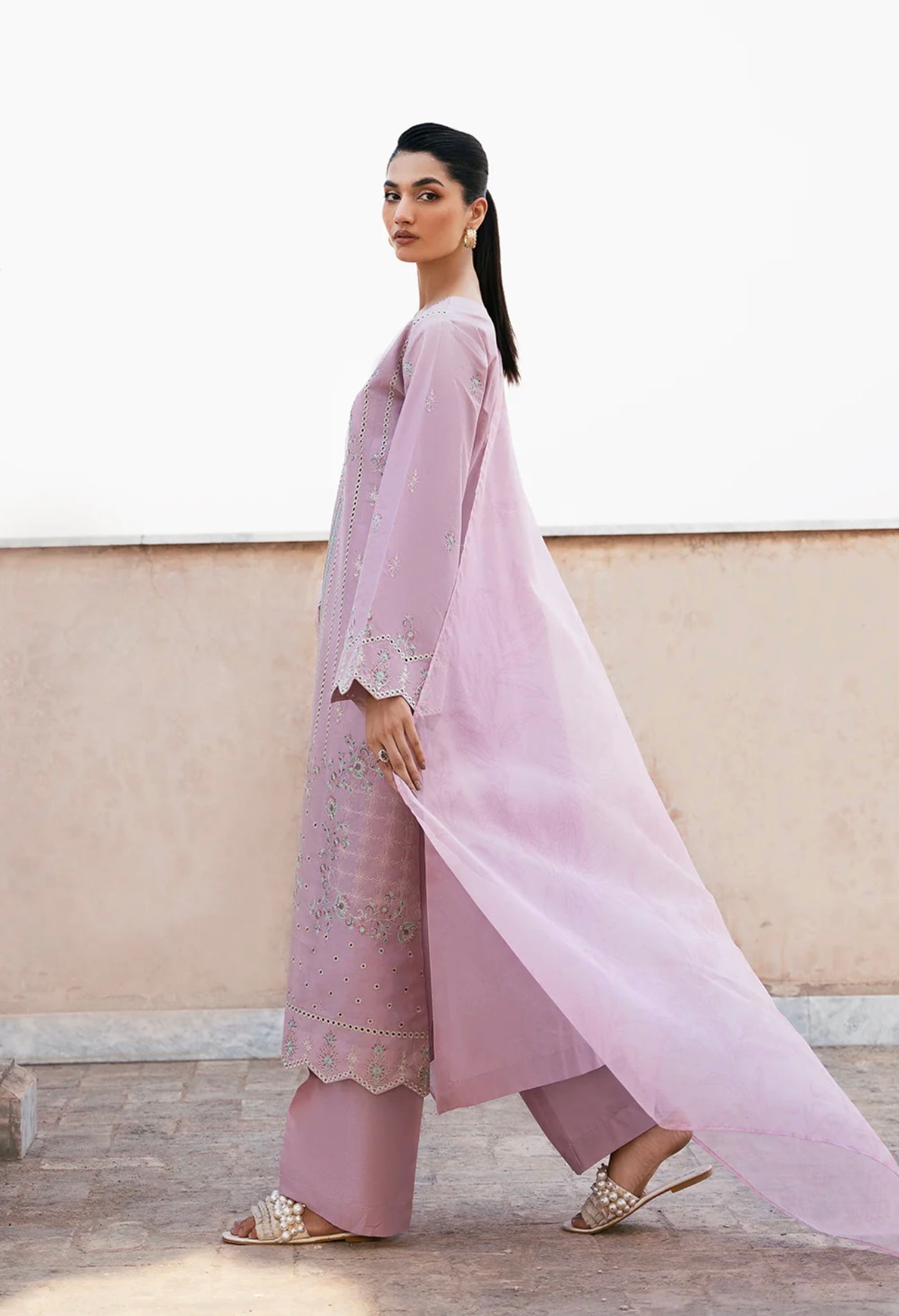 ESRA ‘Mizaj Vol 2’ | Emboridered Lawn Readymade | ERJ08