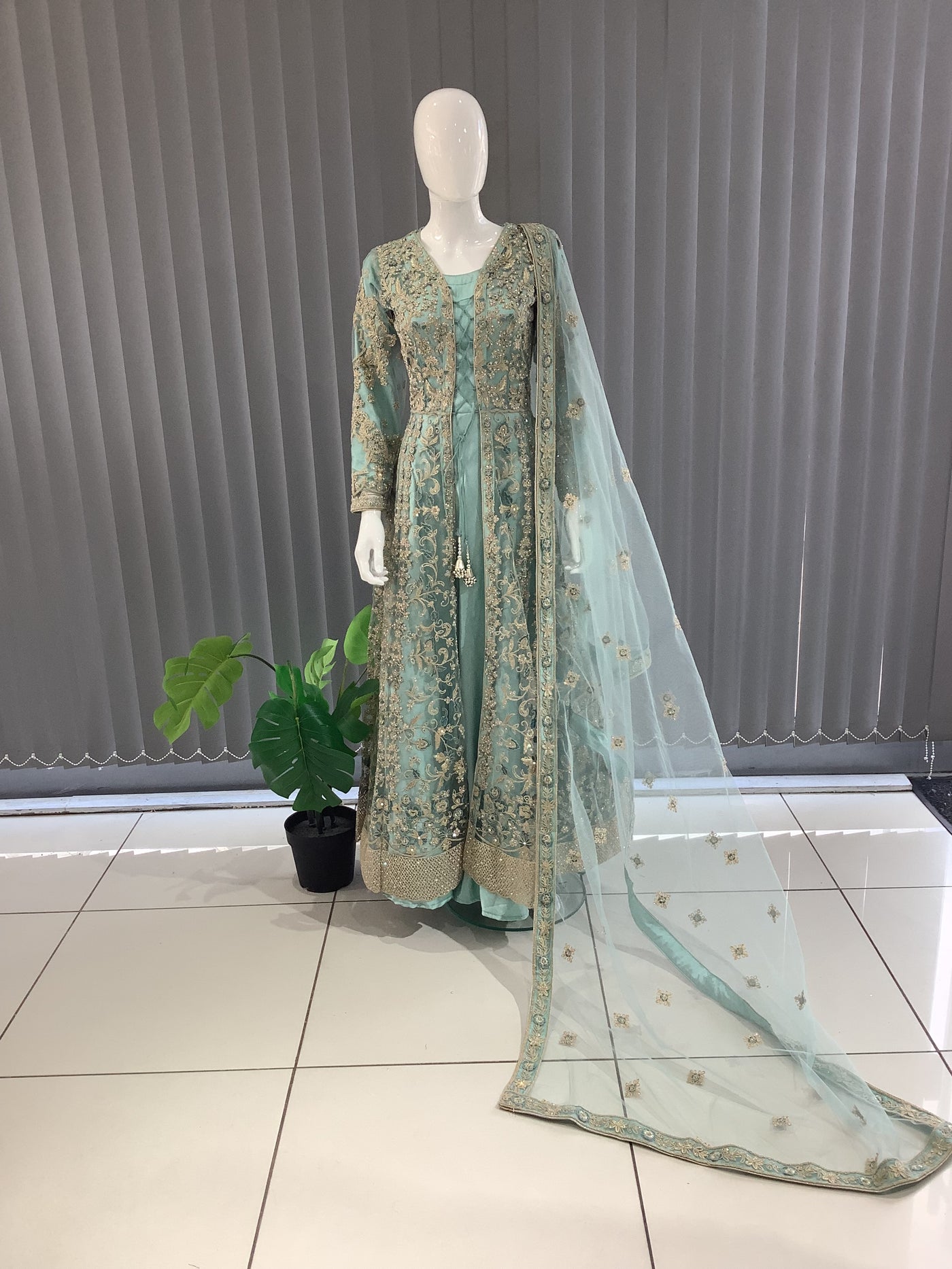  Asha - Pakistani clothes