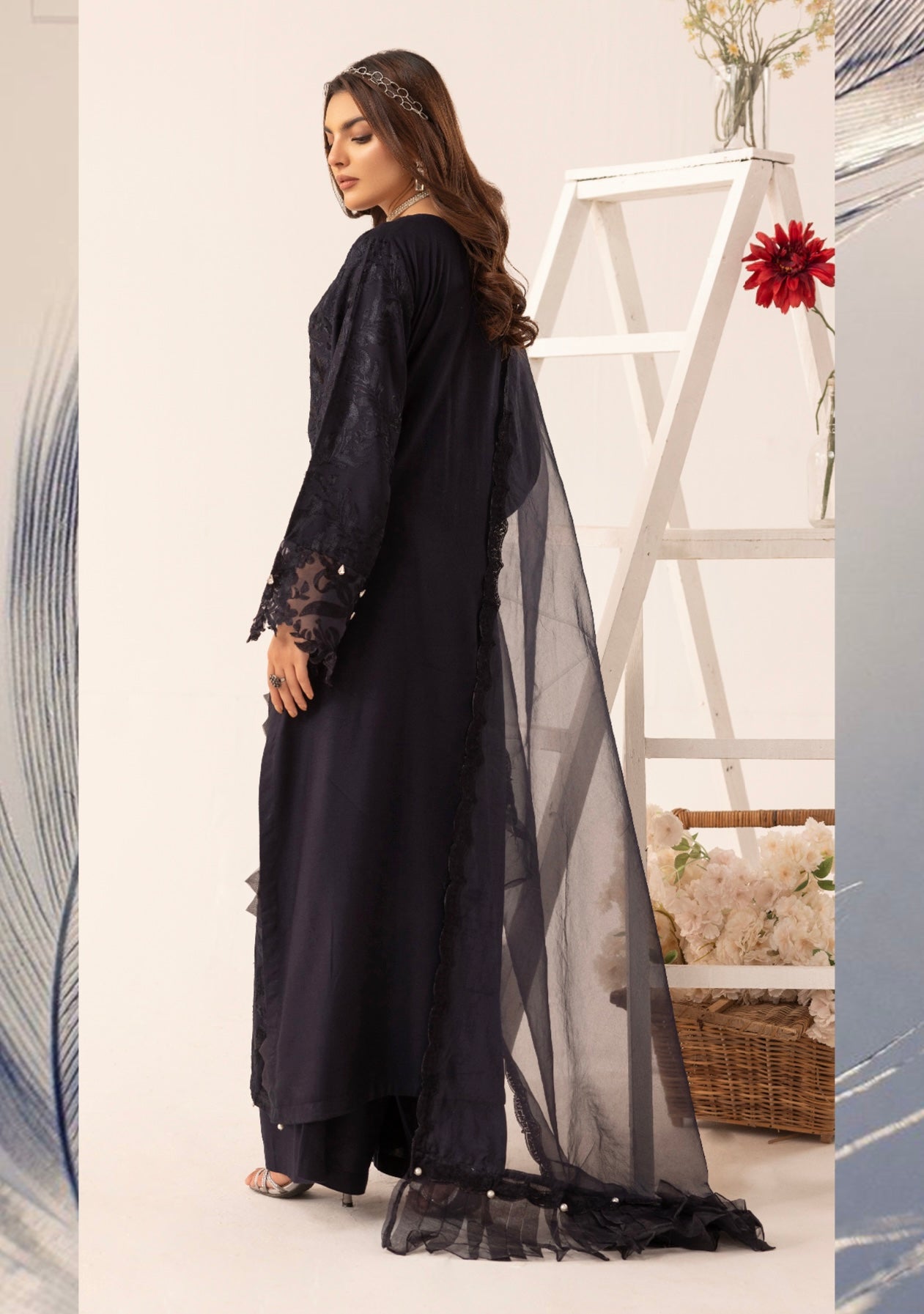 SIMRANS ‘Nakhra 8.0’ | Embroidered Linen Readymade | SM750 (Navy)