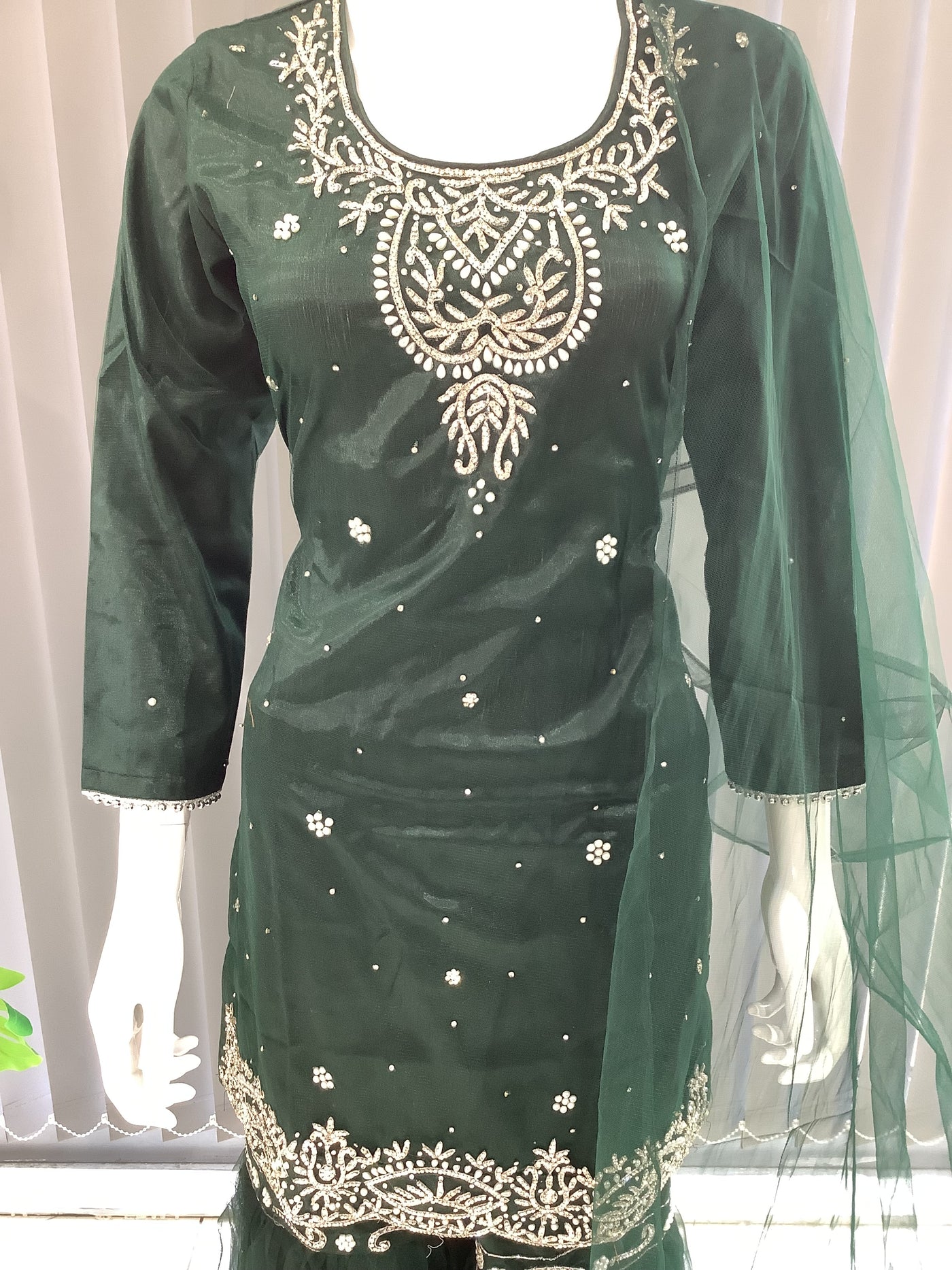  Asha - Pakistani clothes