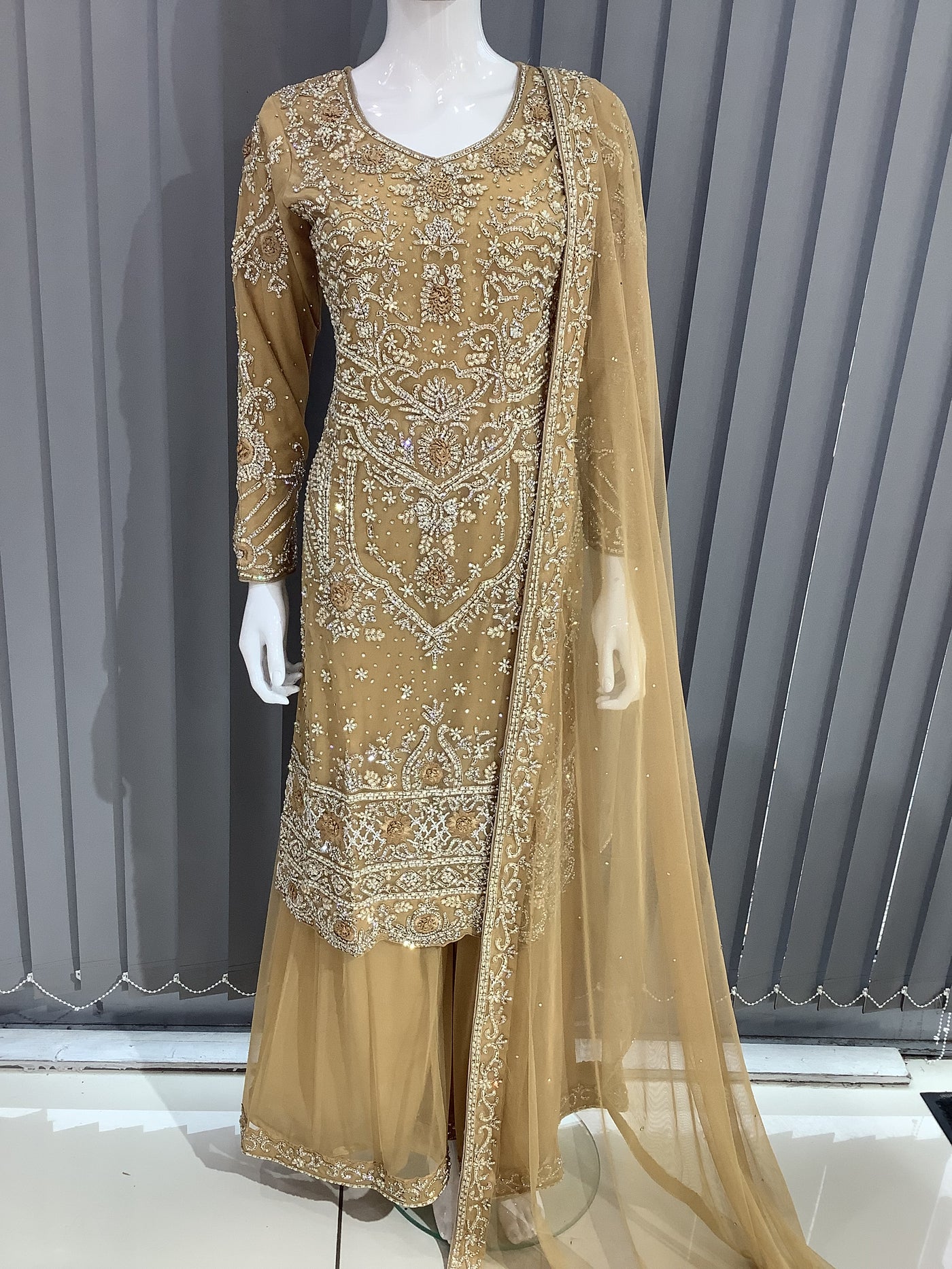 ASHA | Embroidered Dori Work Net Ready To Wear Gold | AS68