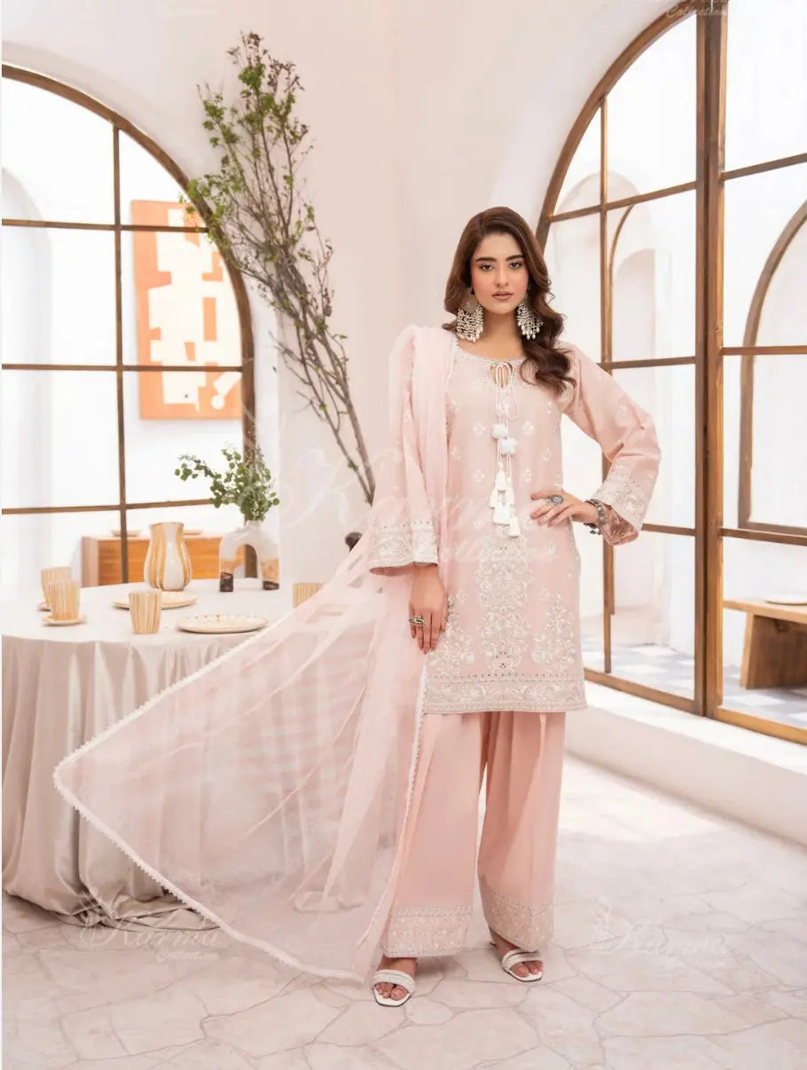  Karma - Pakistani clothes