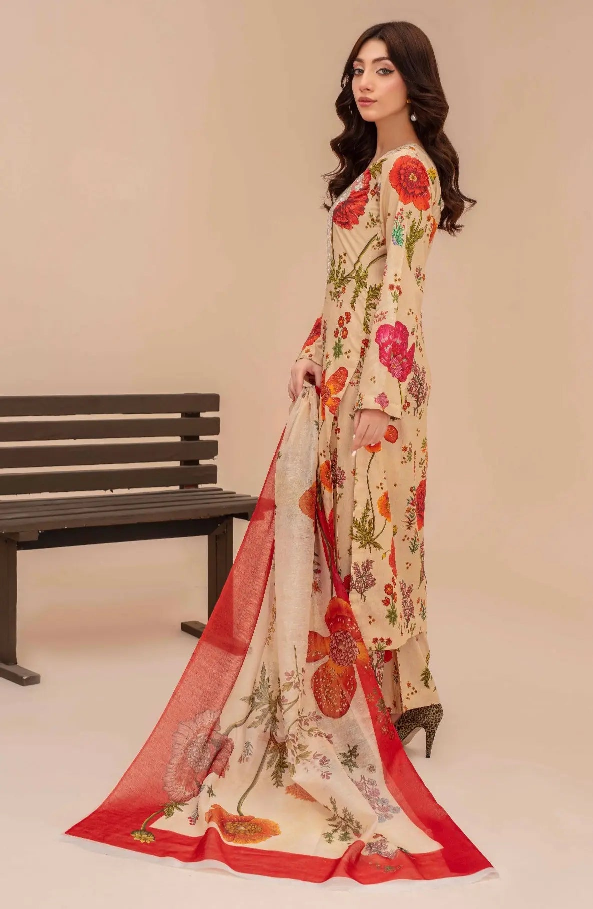  Ashyana - Pakistani clothes