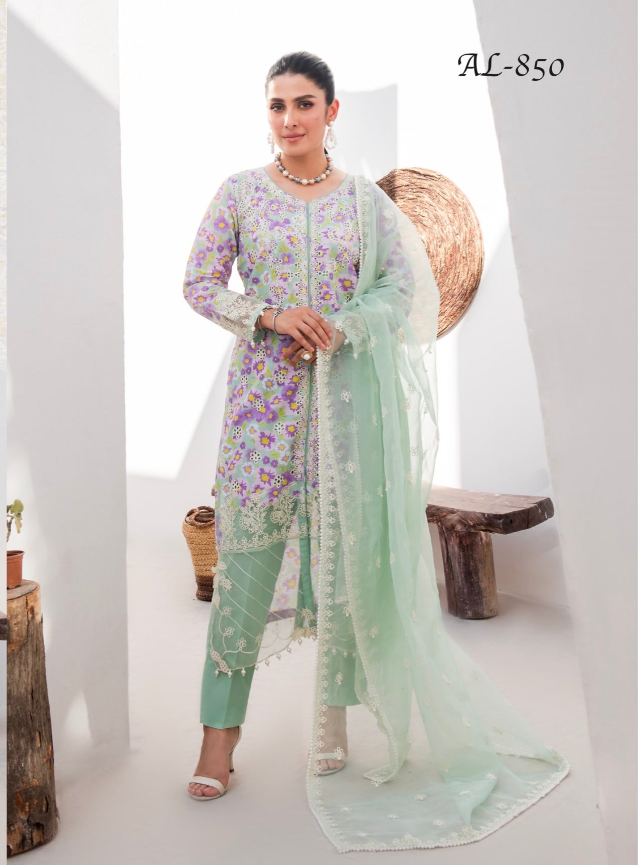 ALLY’s ‘Ayeza Khan’ | Embroidered Chikankari Mother & Daughter Readymade  | AL438