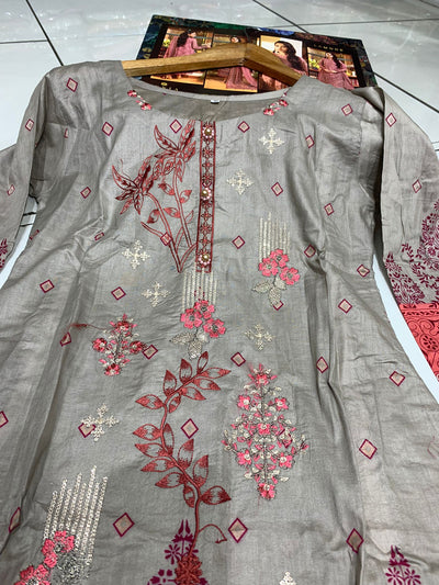  Inspired - Pakistani clothes