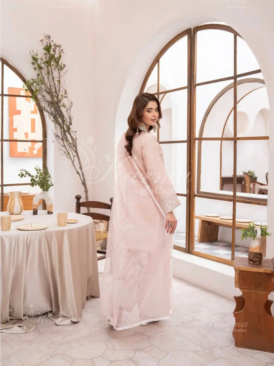  Karma - Pakistani clothes