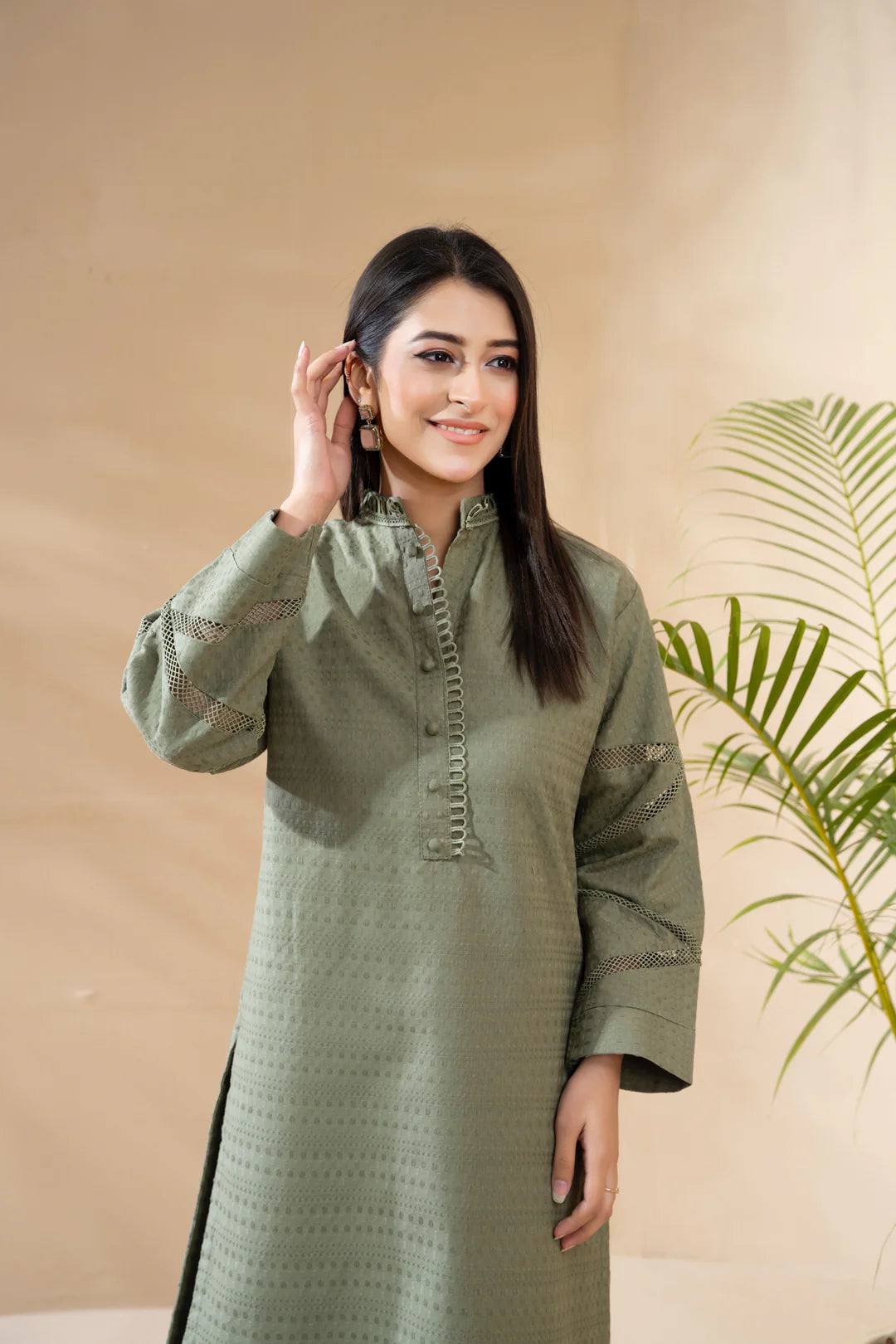 RANIYA.H ‘Rangeen’ | Embroidered Jacquard 2pc Readymade | RHX-03