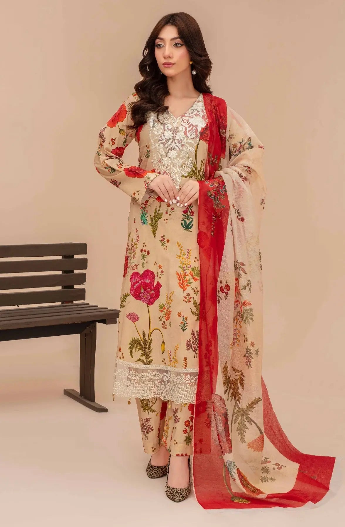  Ashyana - Pakistani clothes