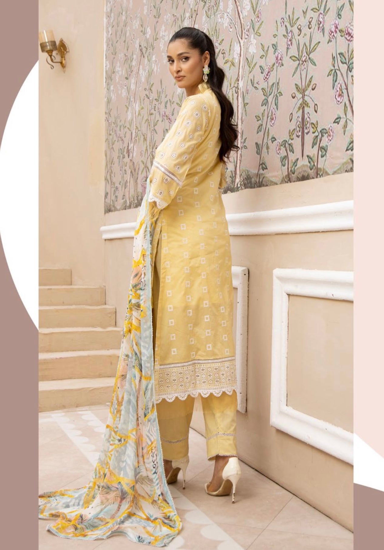 SIMRANS ‘Lawnkari’ | Embroidered Chikankari Readymade | SM598