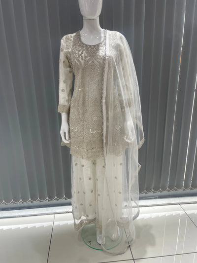  Asha - Pakistani clothes