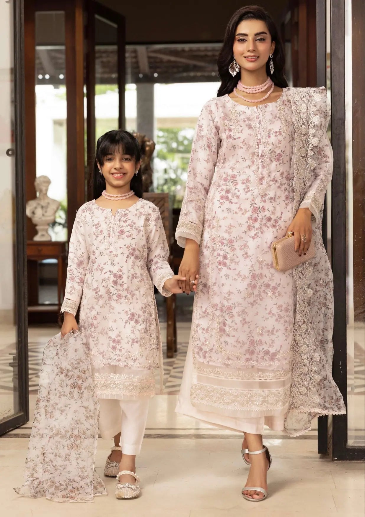  Simrans - Pakistani clothes