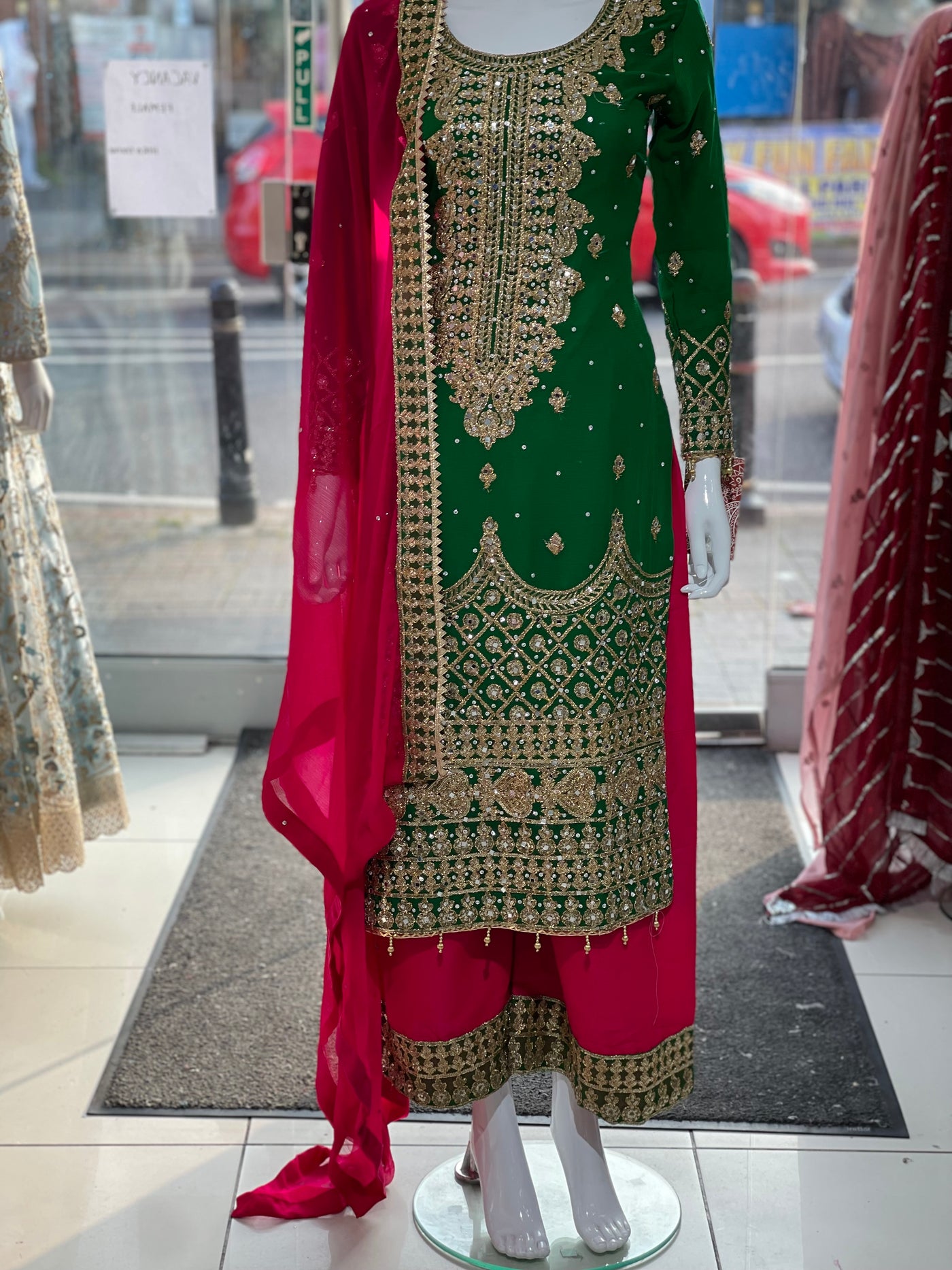  Simrans - Pakistani clothes