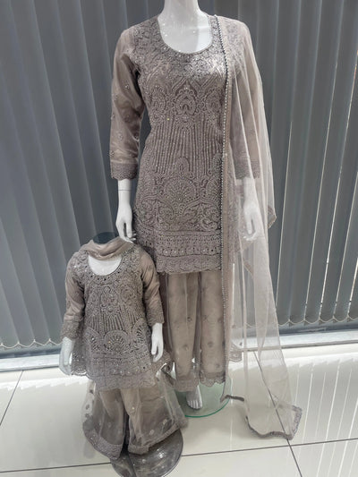  Asha - Pakistani clothes