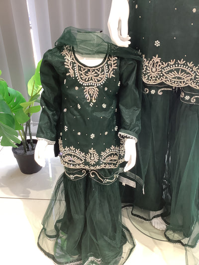  Asha - Pakistani clothes