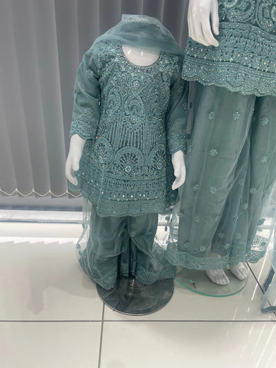  Asha - Pakistani clothes