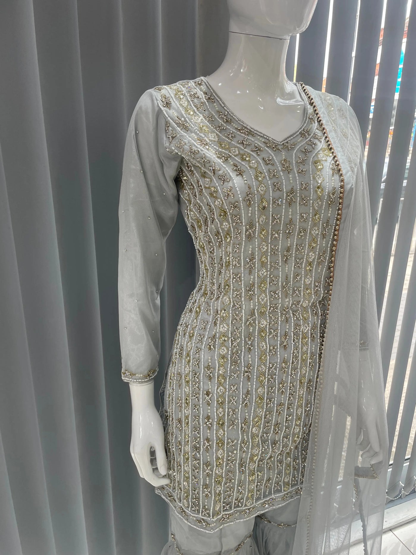  Asha - Pakistani clothes