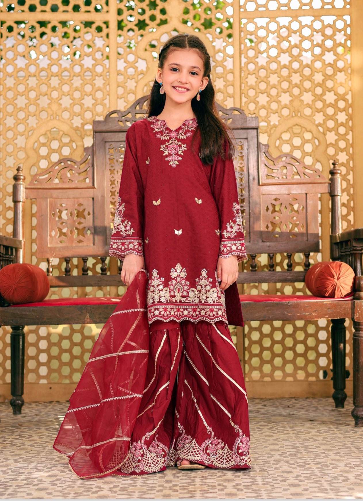 SIMRANS ‘Eid Edition’ | Embroidered Lawn Mother & Daughter Readymade | SM577