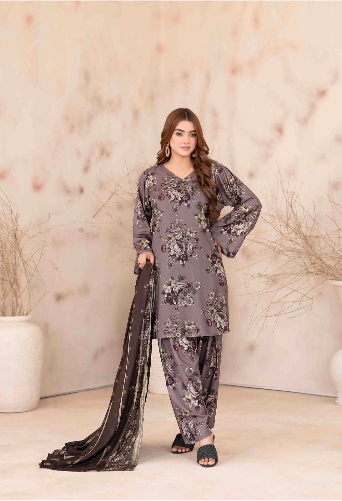 TAWAKKAL ‘Hayma’ | Embroidered Linen Readymade | D3791