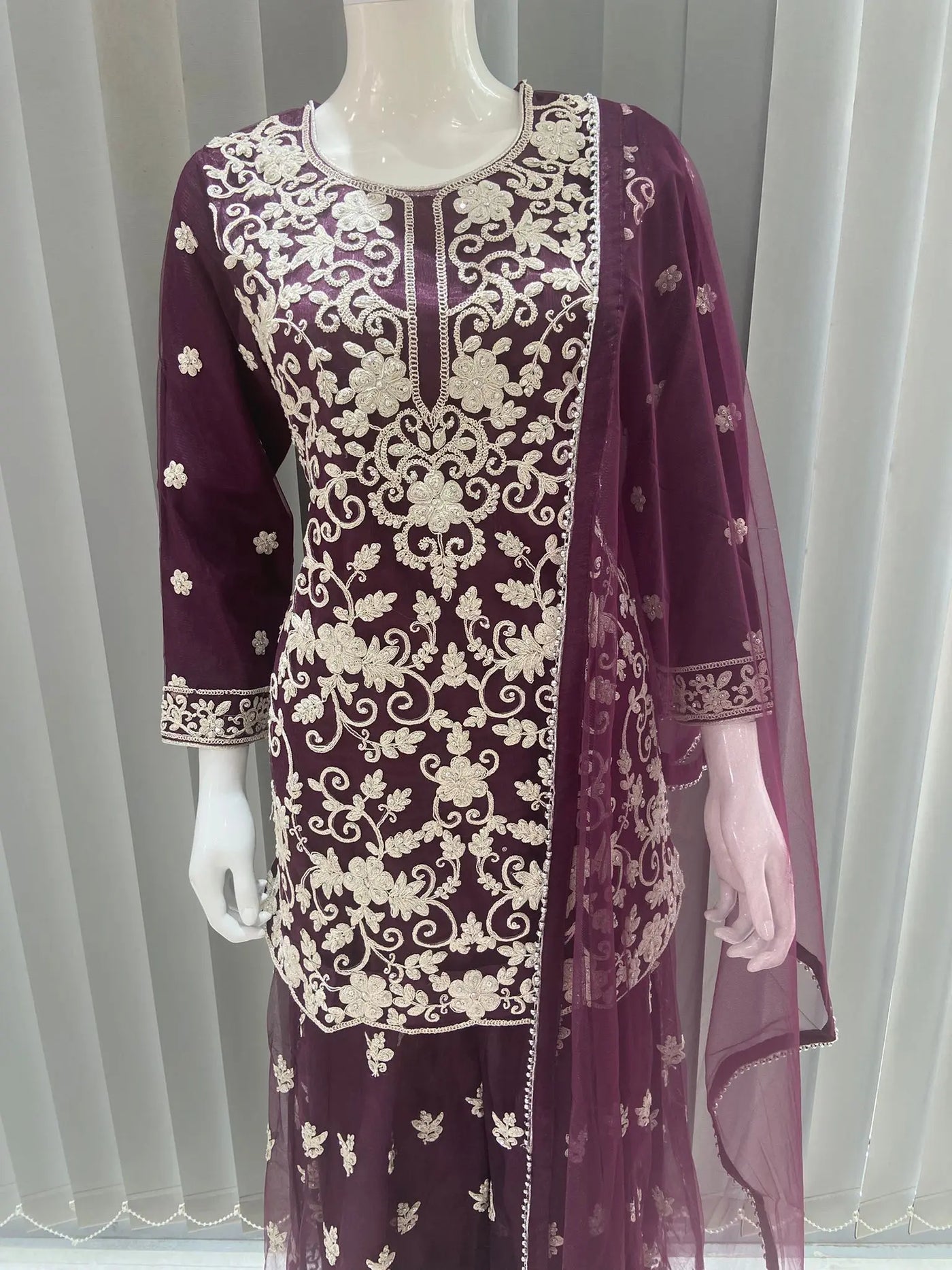  Asha - Pakistani clothes