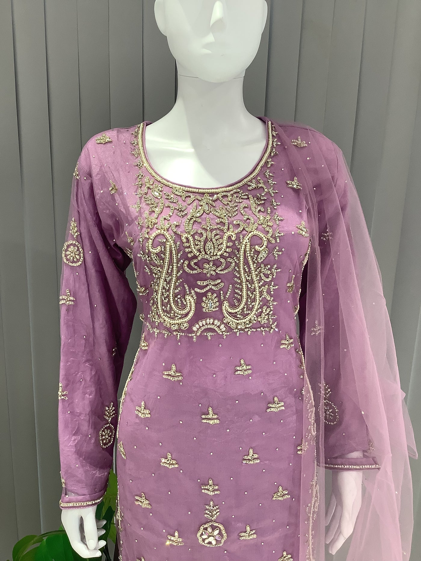  Asha - Pakistani clothes