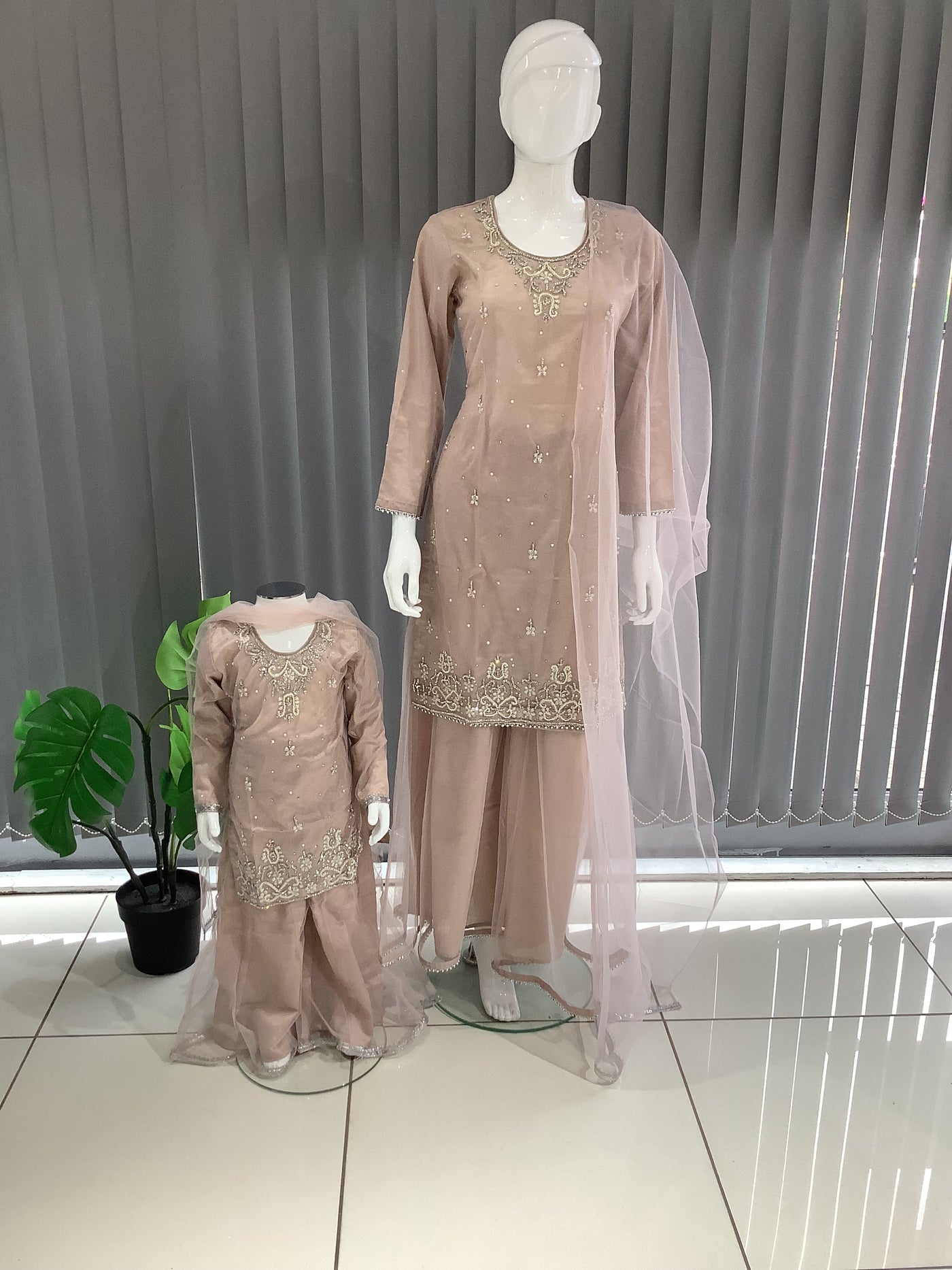 ASHA | Embroidered Hand Work Mother & Daughter Ready To Wear Dusty Pink | AS60