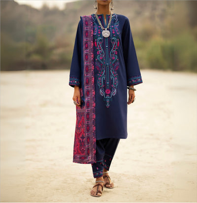 Casuallite ‘Basera’ | Embroidered Khaddar 3pc Readymade | HT266