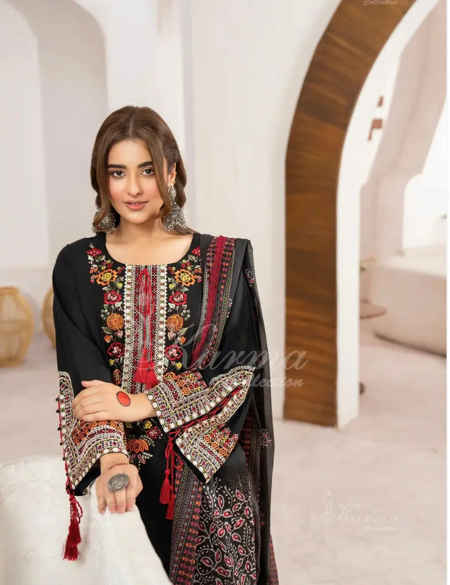  Karma - Pakistani clothes
