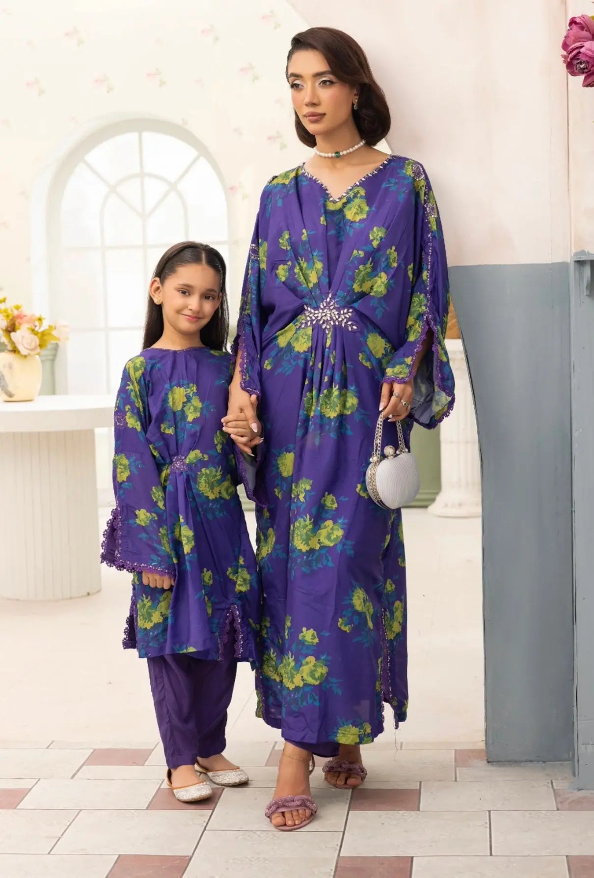  Simrans - Pakistani clothes