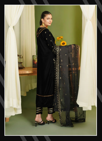 SIMRANS ‘Makhmali’ | Embroidered Velvet Fancy Dupatta Readymade | SM715 (Black)