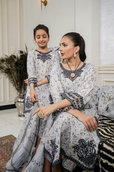  Simrans - Pakistani clothes