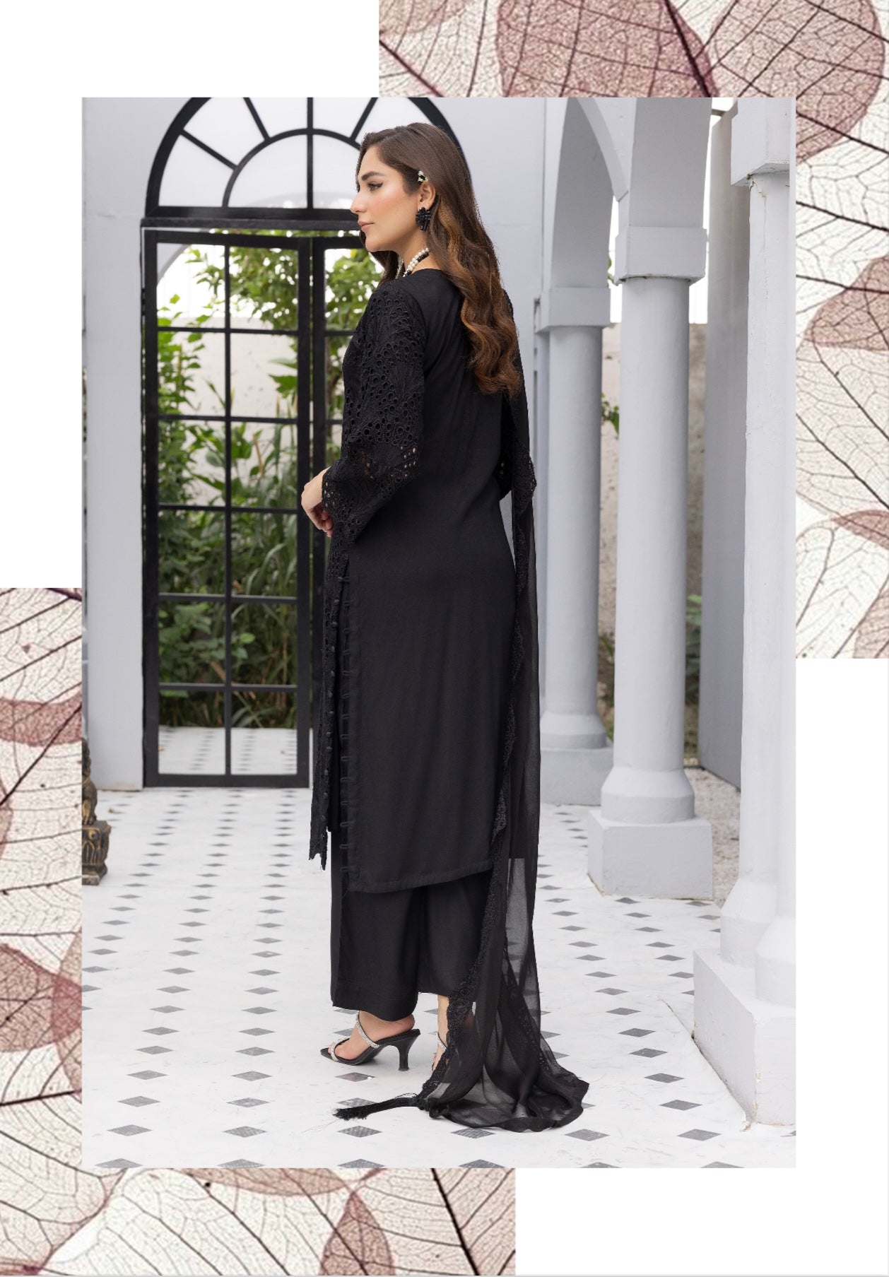 SIMRANS ‘Image Linenkari’ | Embroidered Linen Chikankari Readymade | SM724 (Black)