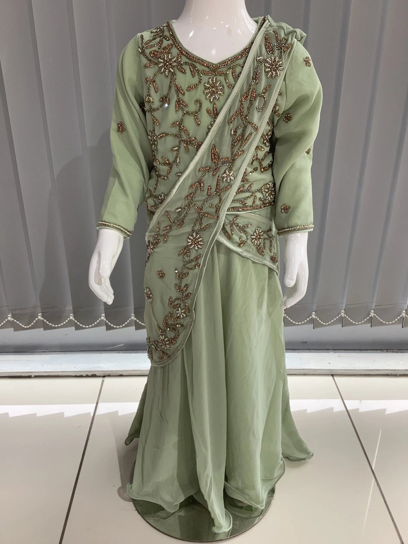  Asha - Pakistani clothes