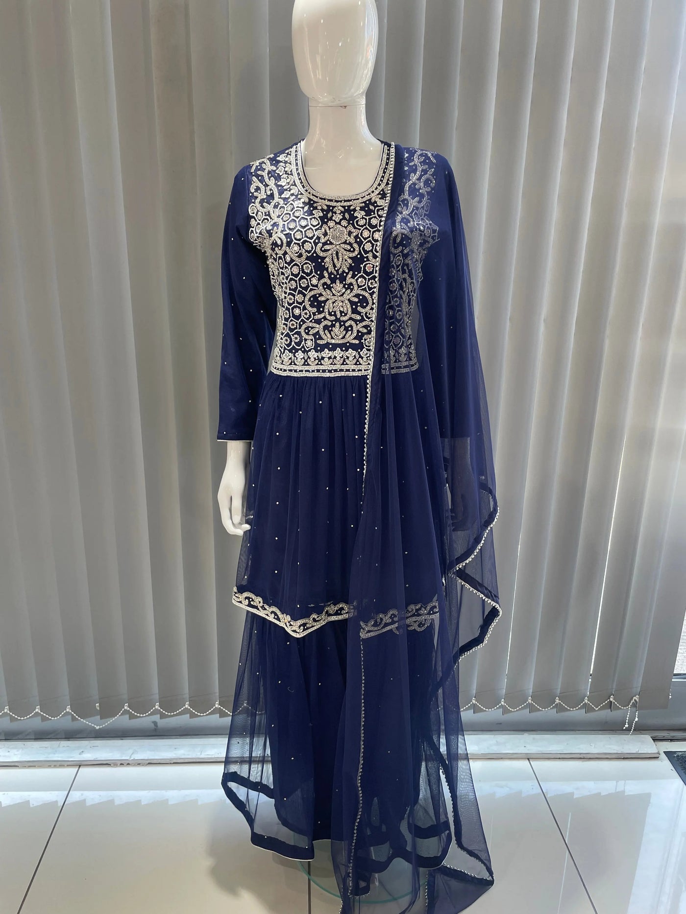  Asha - Pakistani clothes