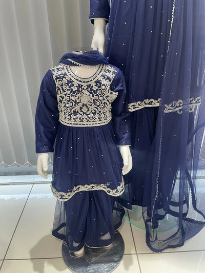  Asha - Pakistani clothes