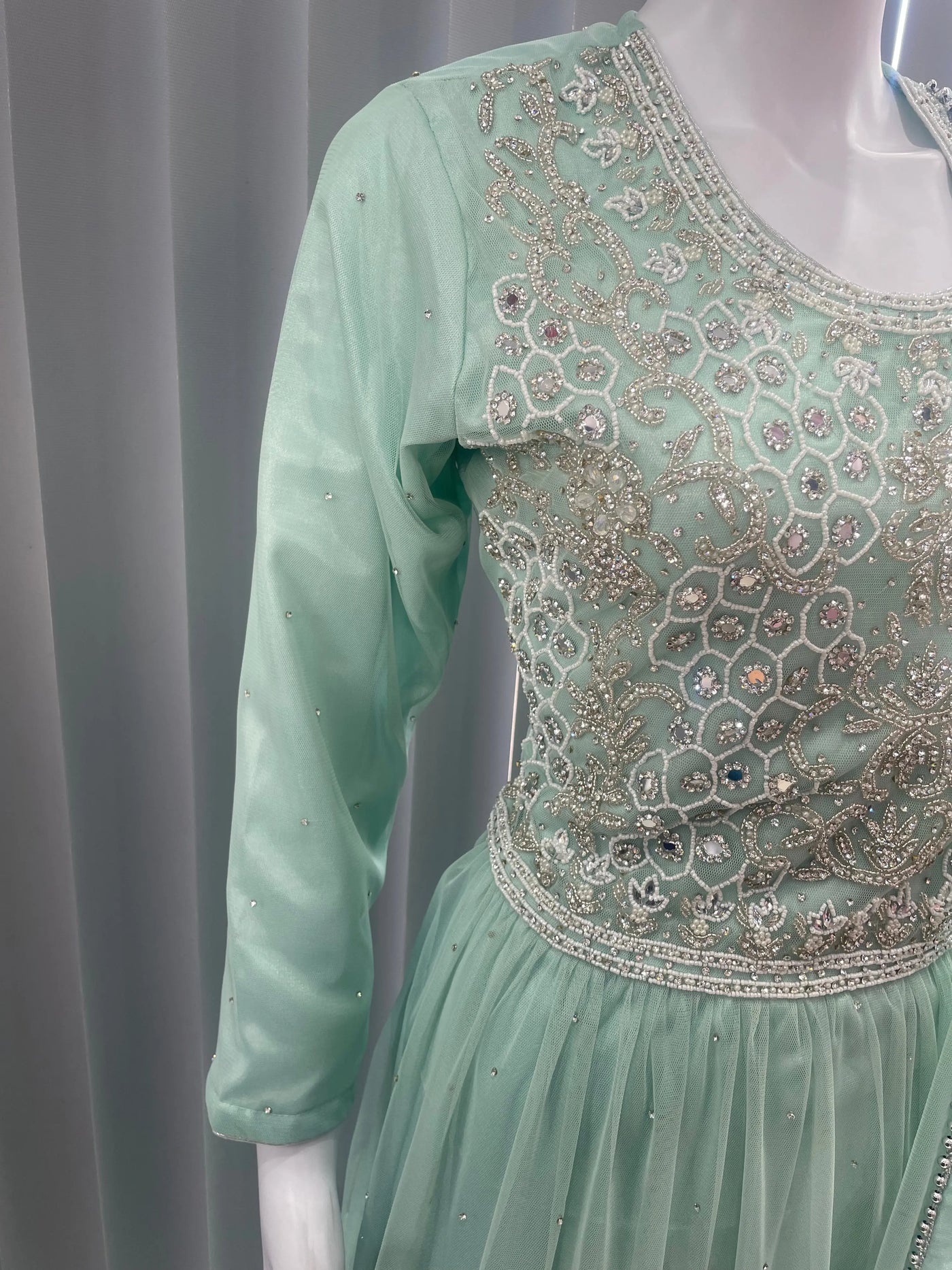  Asha - Pakistani clothes