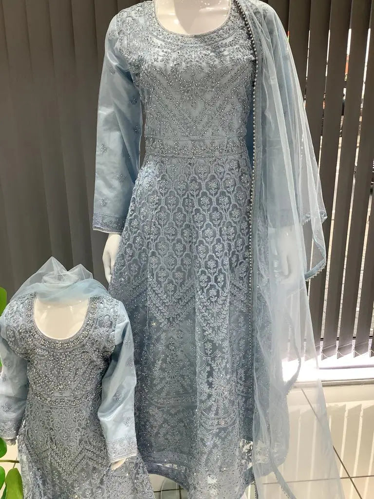  Asha - Pakistani clothes
