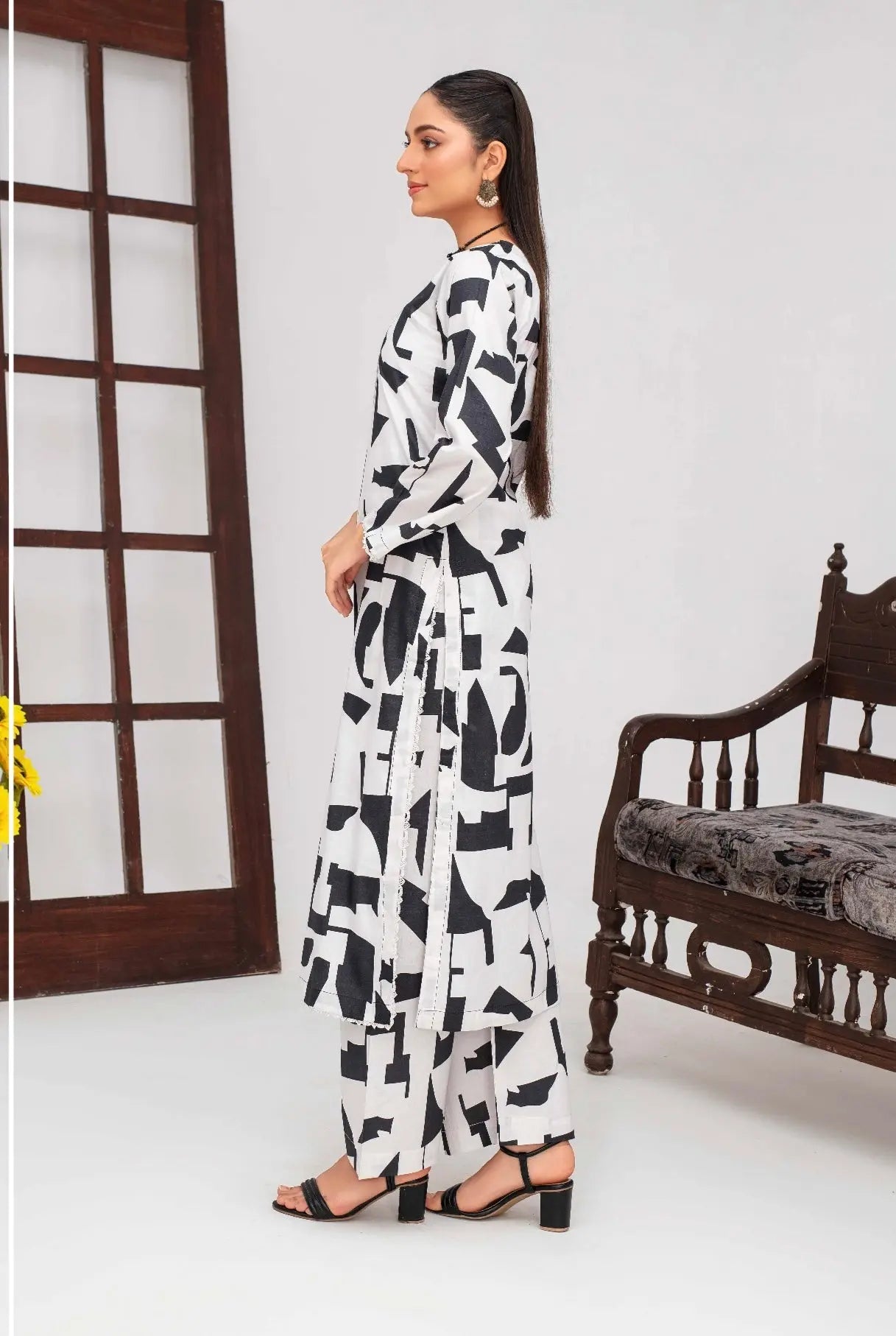  Ashyana - Pakistani clothes