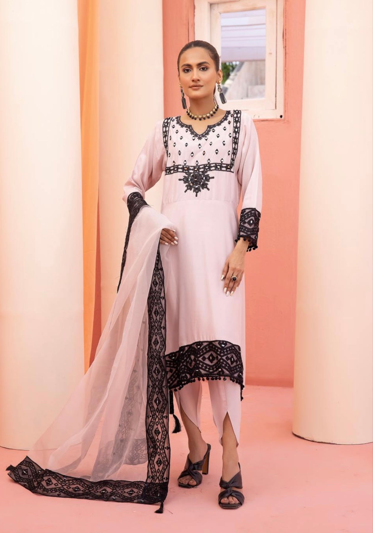  Simrans - Pakistani clothes