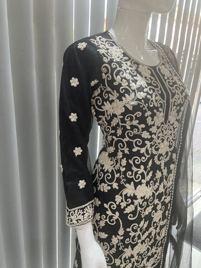  Asha - Pakistani clothes