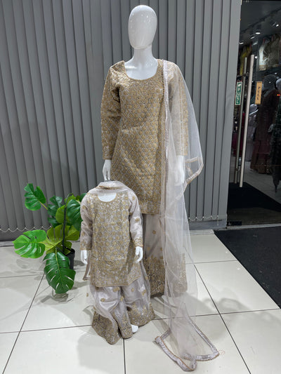  Asha - Pakistani clothes