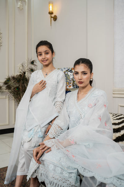  Simrans - Pakistani clothes