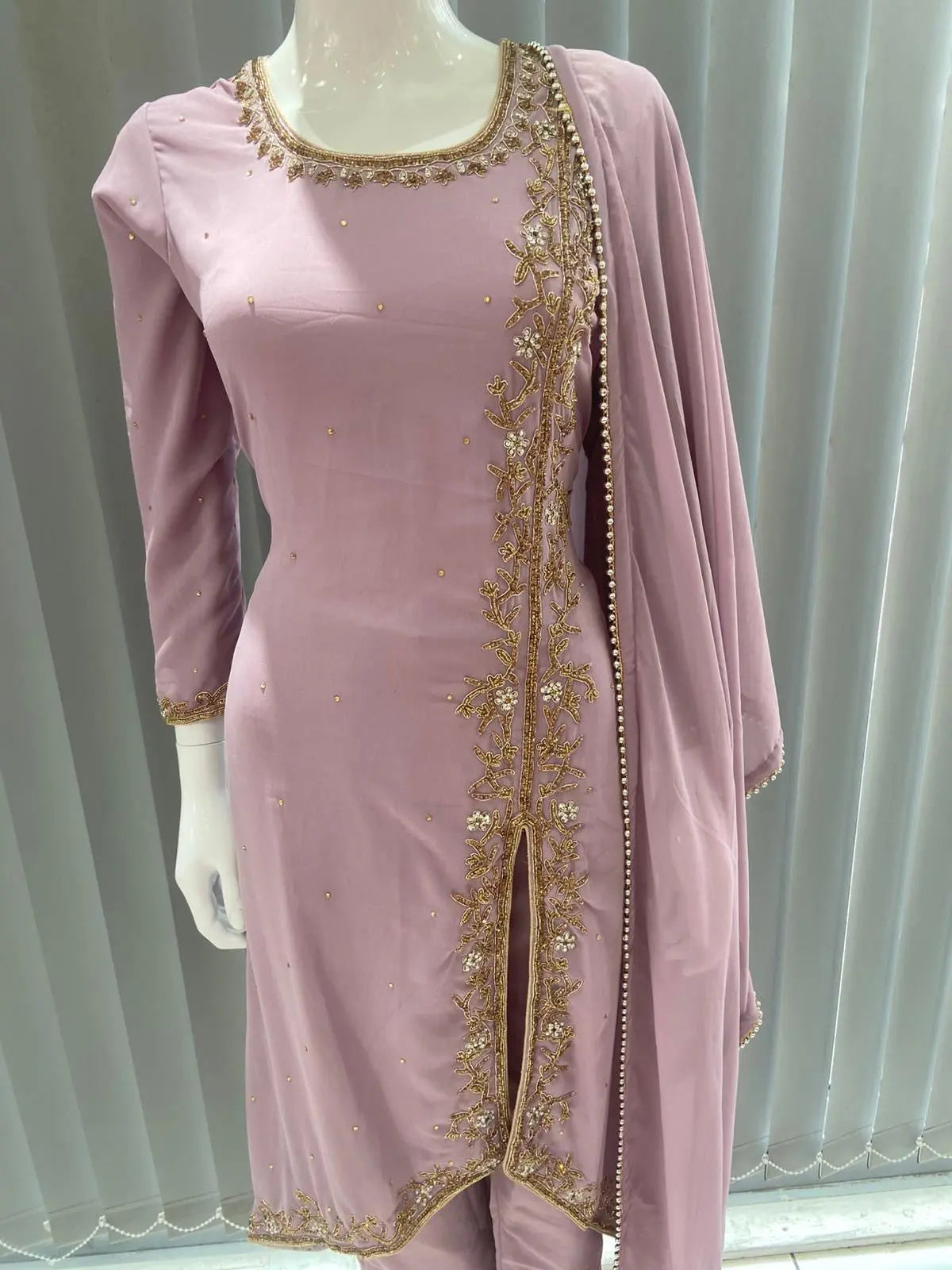  Asha - Pakistani clothes