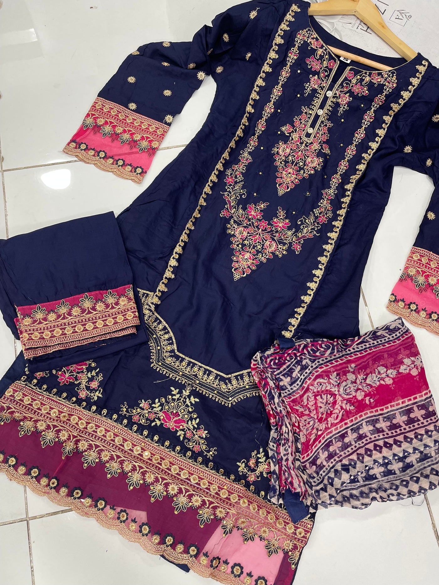  Khadijah’s - Pakistani clothes