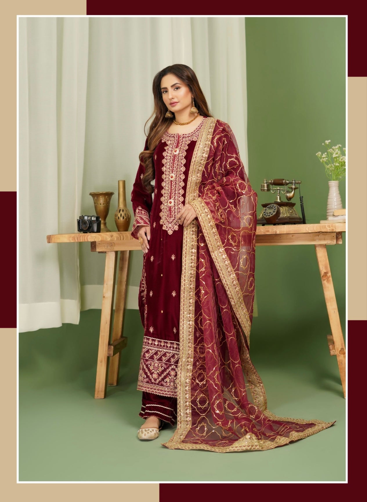 SIMRANS ‘Makhmali’ | Embroidered Velvet Fancy Dupatta Readymade | SM718 (Maroon)