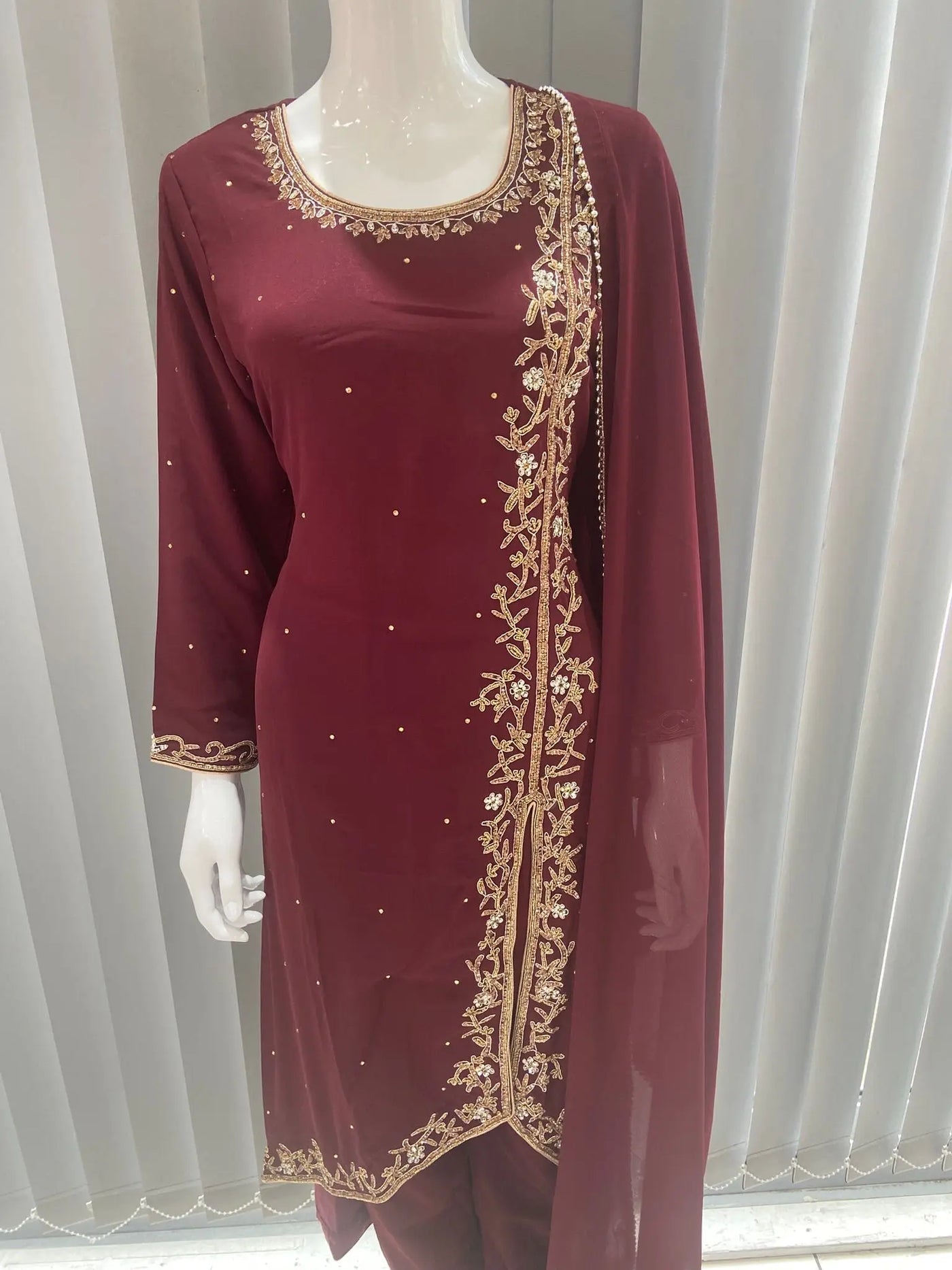  Asha - Pakistani clothes