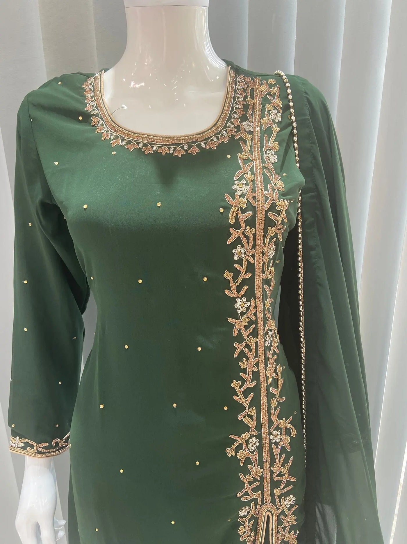  Asha - Pakistani clothes