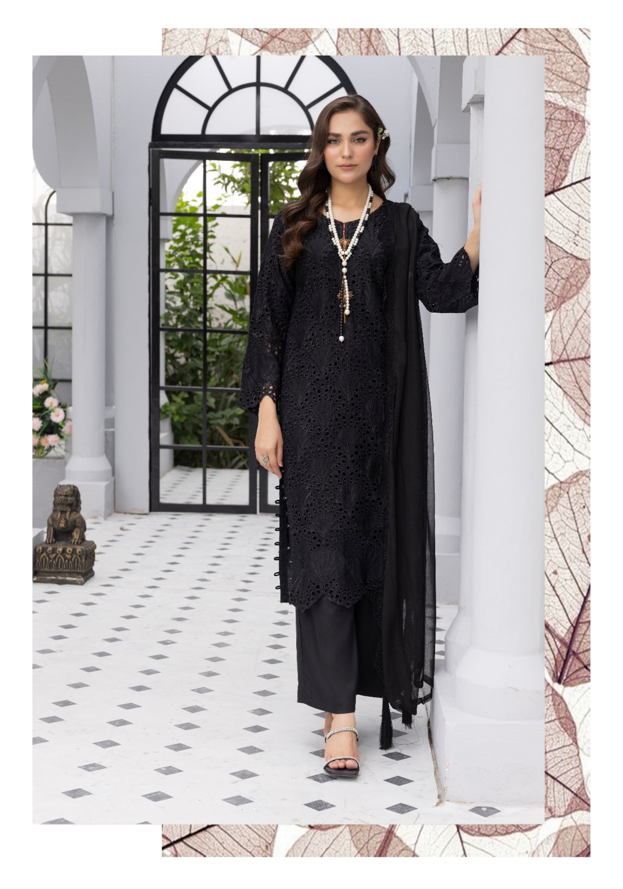 SIMRANS ‘Image Linenkari’ | Embroidered Linen Chikankari Readymade | SM724 (Black)