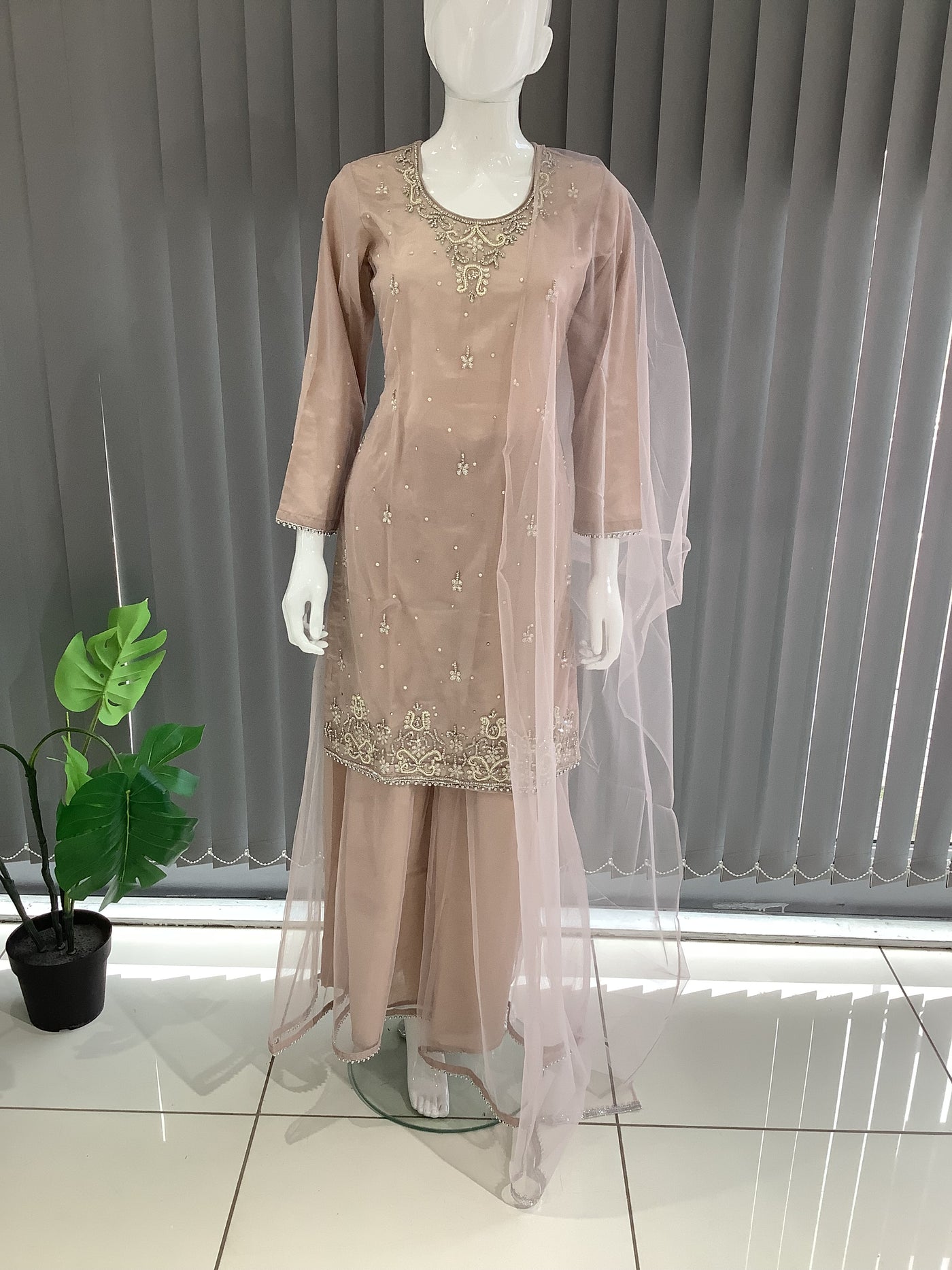 ASHA | Embroidered Hand Work Mother & Daughter Ready To Wear Dusty Pink | AS60